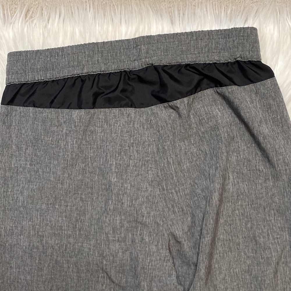 Jordan Basketball pants for boys, two pockets, leg zip bottoms - Picture 9 of 10